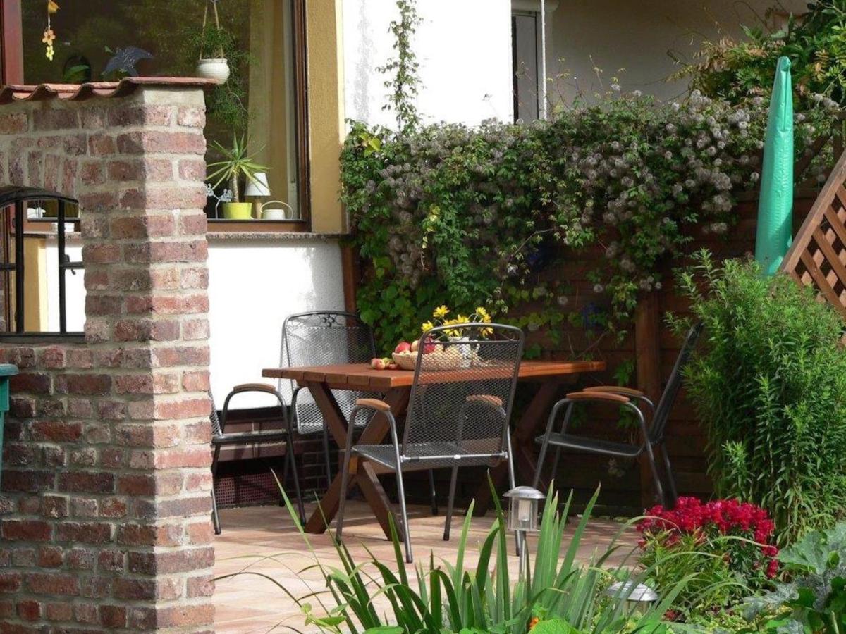 Quiet Holiday Home With Terrace Korbach Εξωτερικό φωτογραφία
